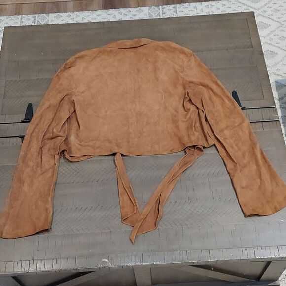 VAKKO NY 90s Y2K Tan Brown Goat Suede Cropped Tie Front Shirt Sz L - Picture 3 of 10